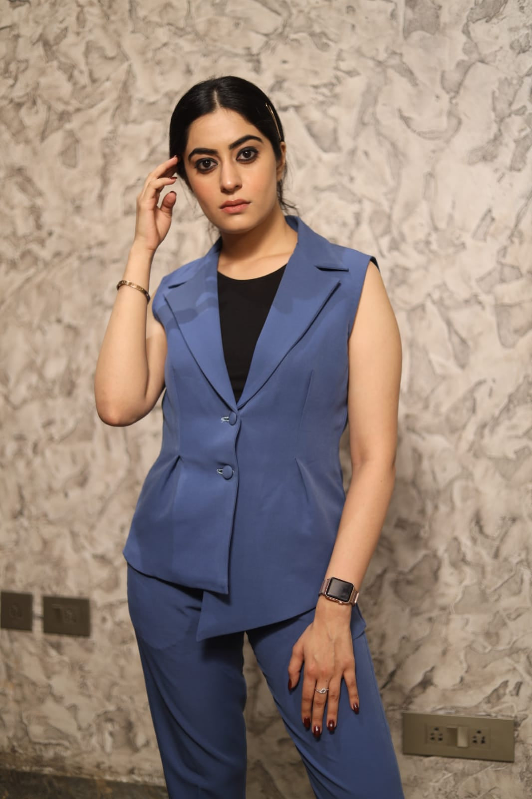 Sleeveless High-Low Blazer Coord