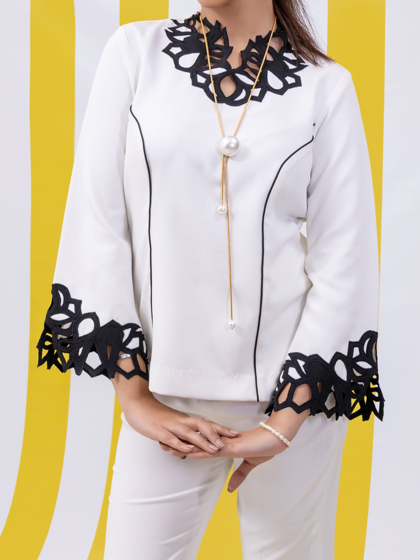 Cutwork Gala Set White